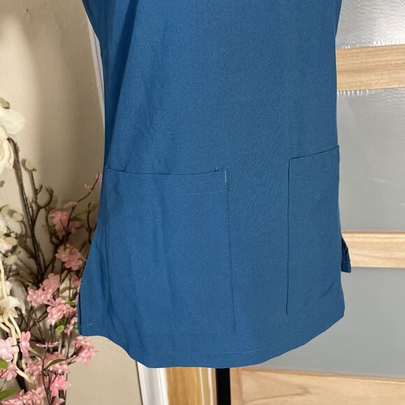 MEDGEAR Scrubs Top Green Women's Size XXS Medical Apparel V-Neck Short Sleeve - Picture 3 of 6